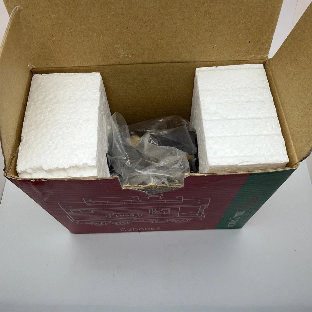 JC Penney 1998 Home Towne Express Train 6 Piece Set Complete with Boxes